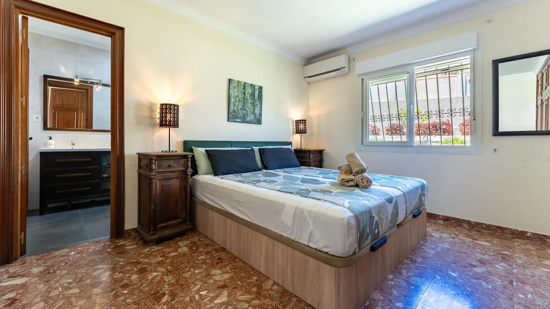 Rustic Spanish Villa Saltwater Pool Benalmadena